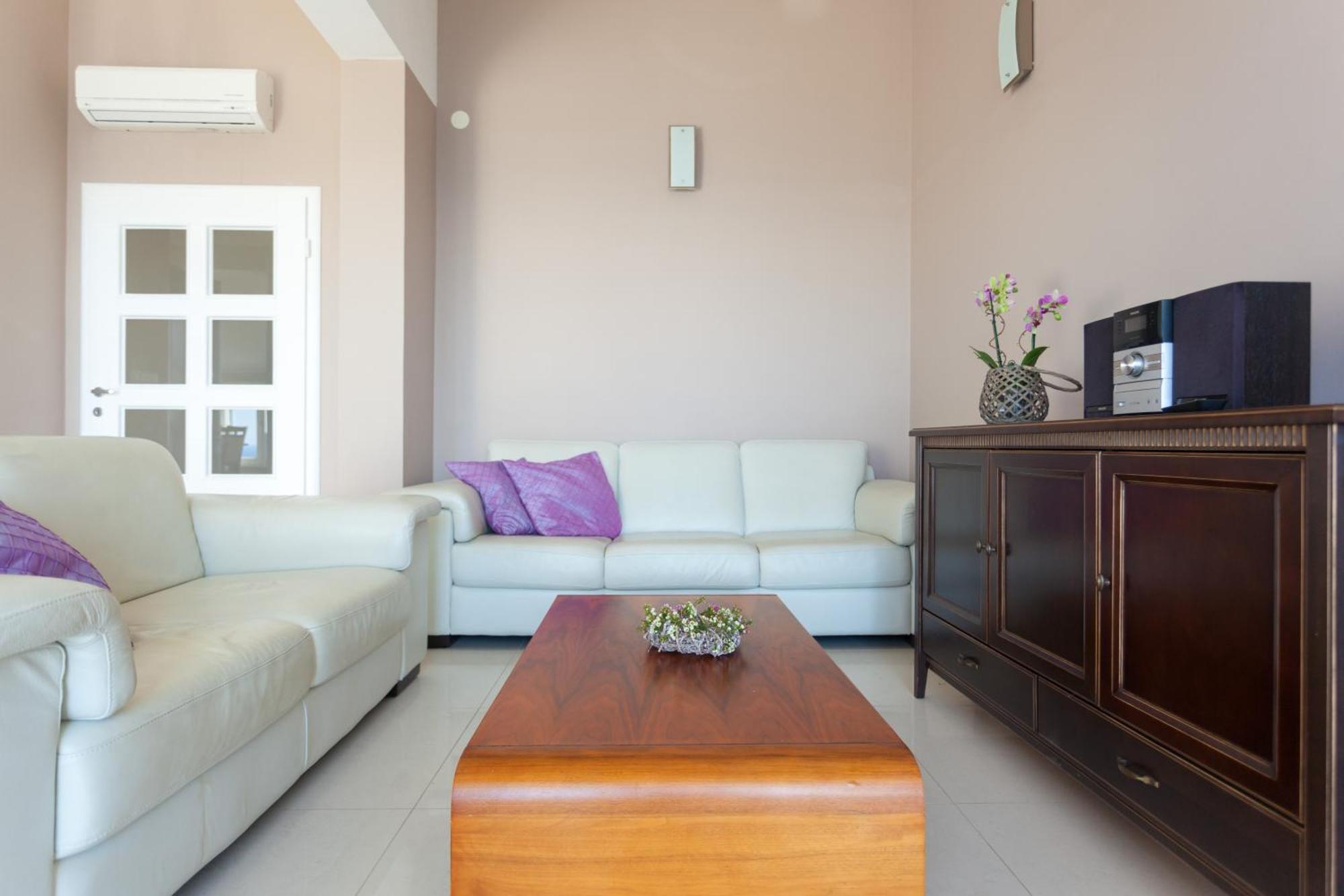Luxury Con Vista Apartment *